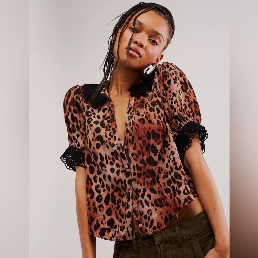 Free People My Love Printed Blouse in Leopard - Picture 5 of 14